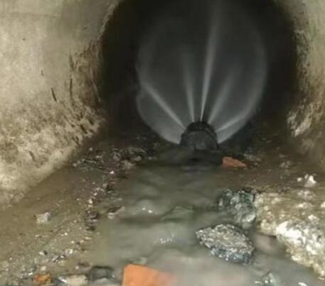 横沥镇市政管道清淤