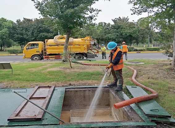 横沥镇化油池清理